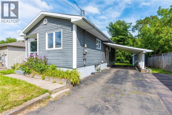 Living room/Dining room - 149 Broadway Street, Moncton, NB E1A3Y3 Photo 3
