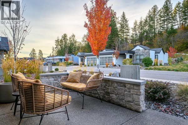 4pc Bathroom - 149 Diamond Way, Vernon, BC V1H0A2 Photo 5