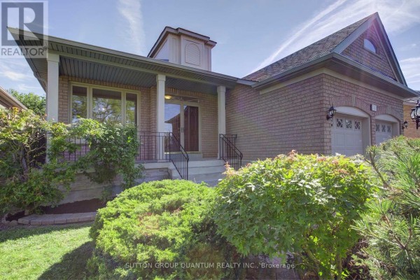 Dining room - 149 Haymer Drive, Vaughan, ON L6A2P4 Photo 2
