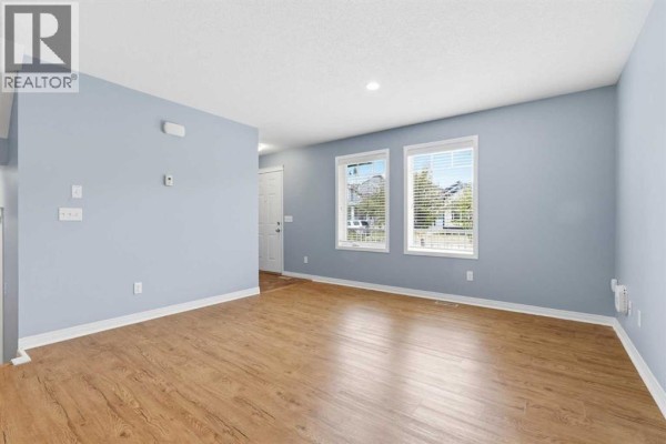 4pc Bathroom - 149 Prestwick Villas Se, Calgary, AB T2Z4S3 Photo 5