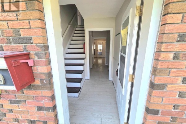 149 Rice Road, Welland, ON L3C2V7 Photo 4