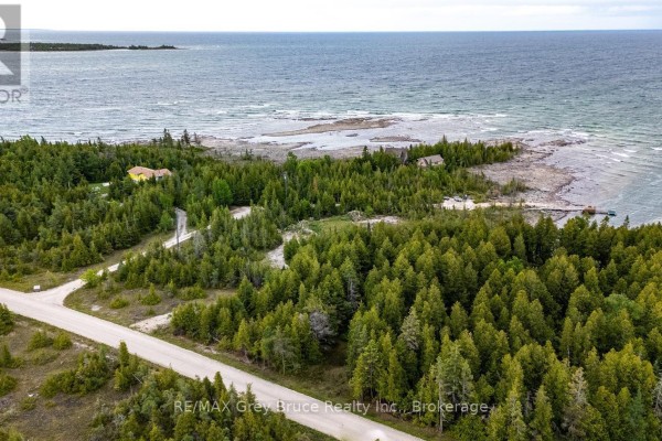 149 Robert Allen Drive, Northern Bruce Peninsula, ON N0H2R0 Photo 3