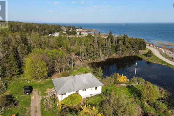 Kitchen - 149 South East Cove Road, Big Tancook Island, NS B0J3G0 Photo 3