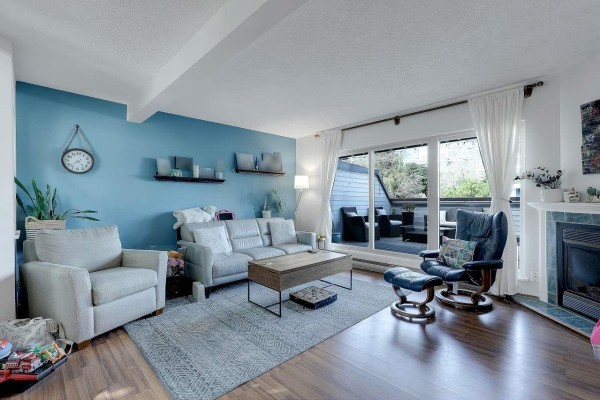 1491 Merklin Street, White Rock, BC, photo 2