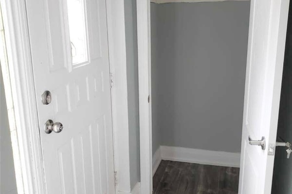 1491 Pembroke Drive, Oakville, ON, photo 3