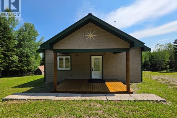 Bedroom - 1492 Route 385, Oxbow, NB E7G3E8 Photo 4