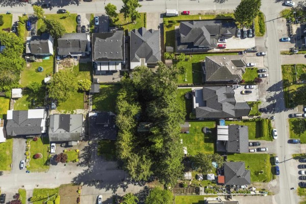 14924 90a Avenue, Surrey, BC V3R1B4 Photo 4