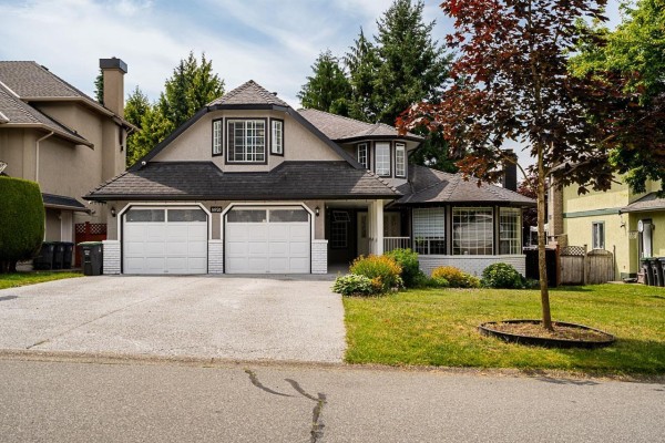 14926 83a Avenue, Surrey, BC V3S7S3 Photo 3