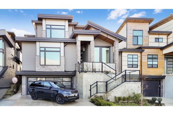 14932 35a Avenue, Surrey, BC V3Z0Y7 Photo 5
