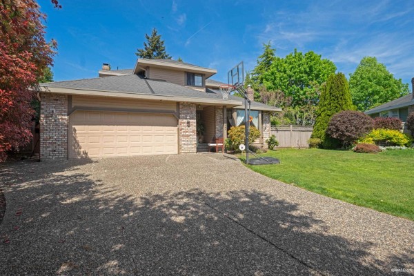 14937 20a Avenue, Surrey, BC V4A8G1 Photo 2