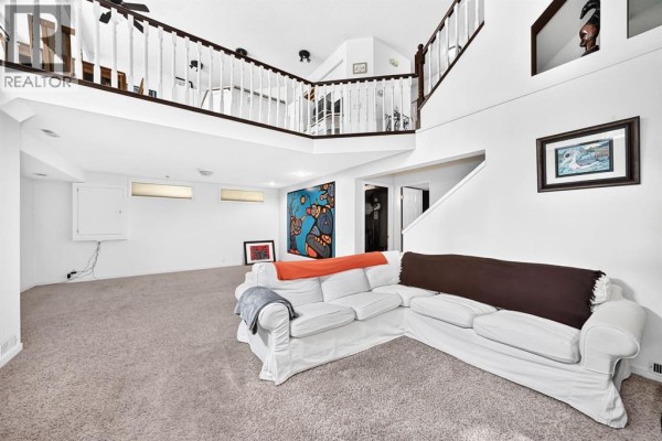 2pc Bathroom - 14954 Mt Mckenzie Drive Se, Calgary, AB T2Z2L4 Photo 3