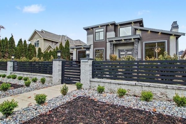 14969 96 Avenue, Surrey, BC V3R9V6 Photo 3