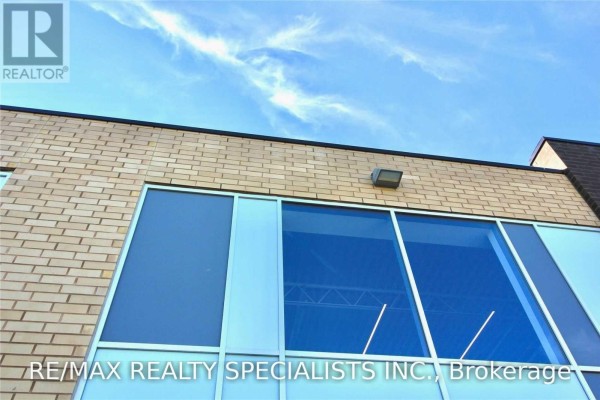 14a - 1235 Queensway Avenue E, Mississauga, ON L4Y0G4 Photo 4