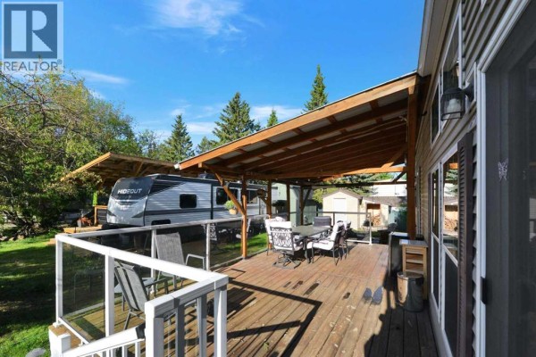 Kitchen - 15, 12040 Township Road 422, Parkland Beach, AB T0C2J0 Photo 4