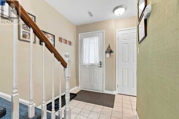 Dining room - 15 - 1 Mortimer Street, Prince Edward County, ON K0K2T0 Photo 3