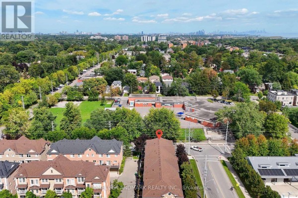 15 - 130 Park Street E, Mississauga, ON L5G4W1 Photo 5