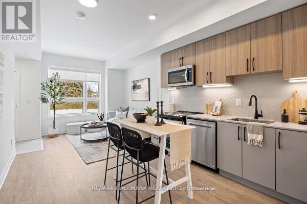 15 - 15 Brenthall Avenue, Toronto, ON M2R0B3 Photo 3
