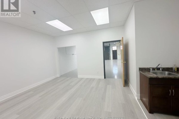 15 - 190 Don Park Road, Markham, ON L3R2V8 Photo 4