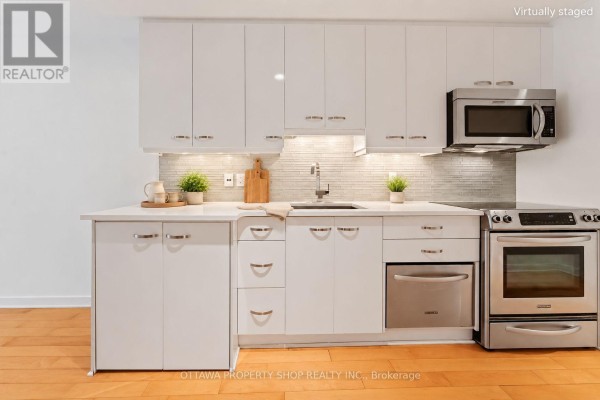 15 - 202 St Patrick Street, Ottawa, ON K1N5K3 Photo 5
