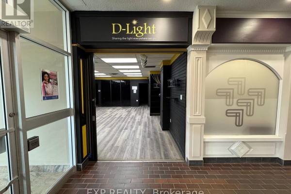 15 - 301 Oxford Street W, London North, ON, photo 2
