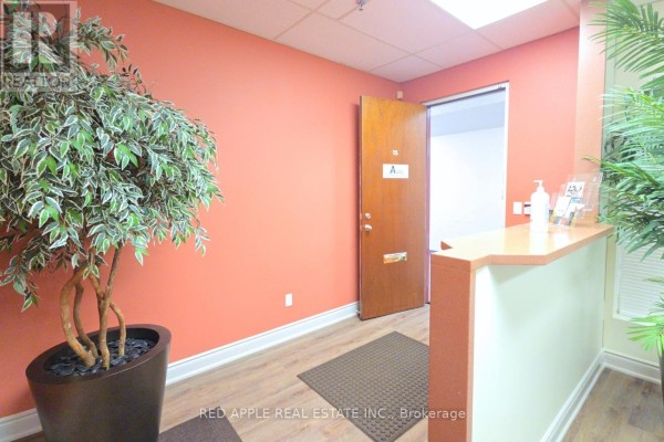 15 - 3045 Southcreek Road, Mississauga, ON, photo 2