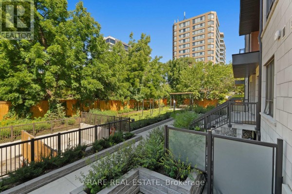 15 - 4045 Hickory Drive, Mississauga, ON, photo 3