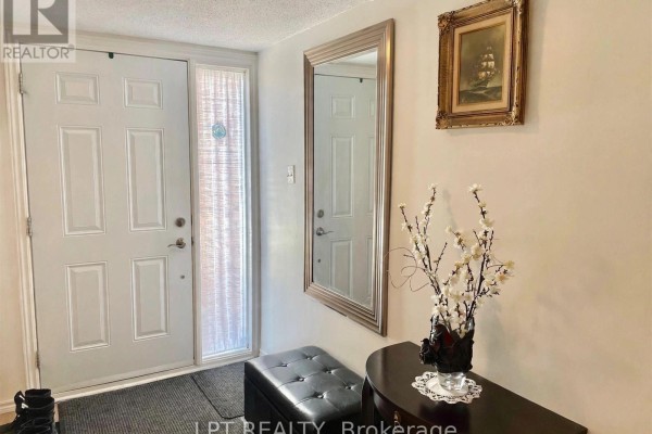 Bedroom - 15 - 50 Greenbank Road, Ottawa, ON K2H8R3 Photo 4