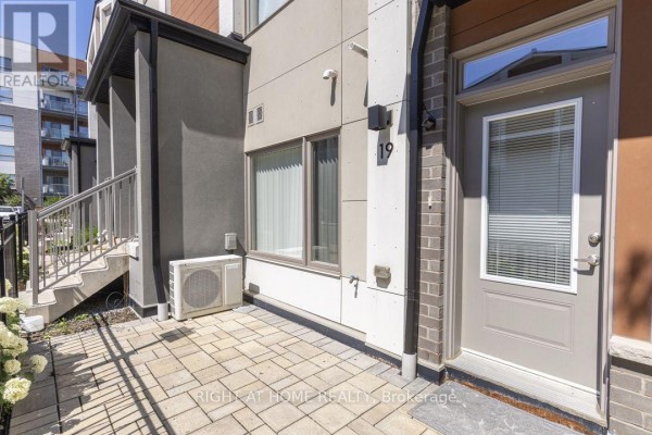 19 - 60 Orchid Place Drive, Toronto, ON, photo 2