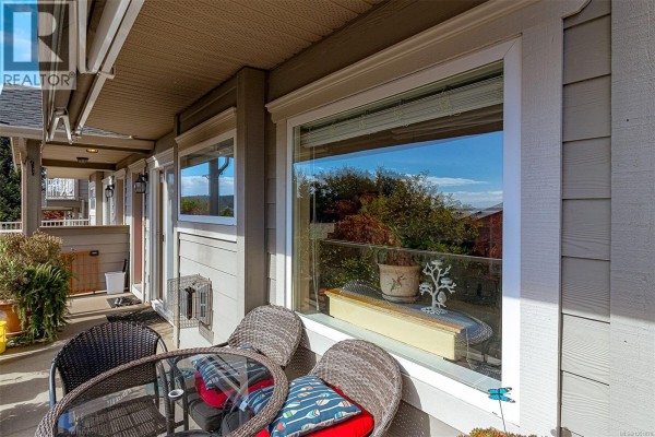 15 118 Aldersmith Pl, View Royal, BC, photo 3