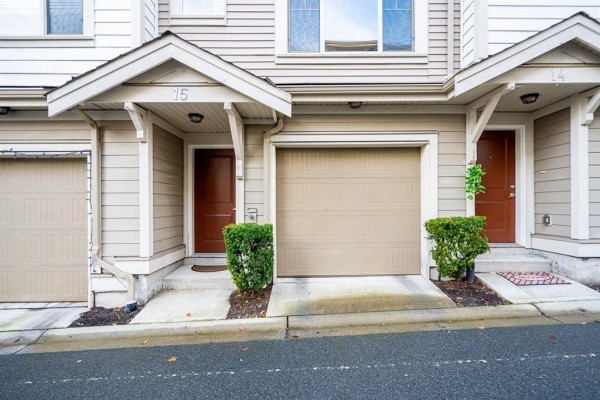 15 19097 64 Avenue, Surrey, BC V3S6X5 Photo 4