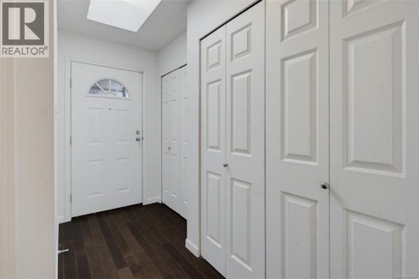 Bathroom - 15 2600 Ferguson Rd, Central Saanich, BC V8M2C1 Photo 3