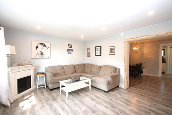 Dining room - 15 2nd Avenue Nw, Carman, MB R0G0J0 Photo 4