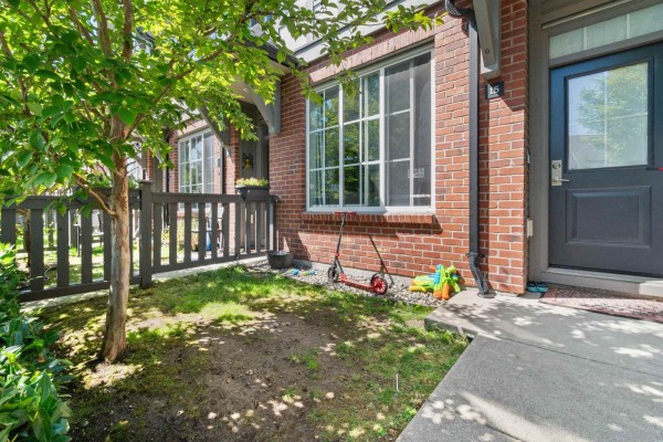 15 30989 Westridge Place, Abbotsford, BC V2T0E7 Photo 3
