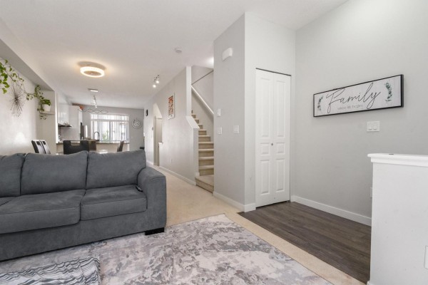 15 30989 Westridge Place, Abbotsford, BC V2T0E7 Photo 5