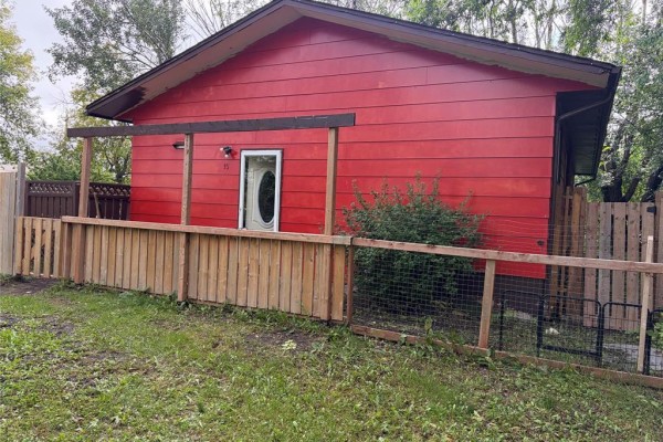 Primary Bedroom - 15 6th Street, Glenella, MB R0J0V0 Photo 3