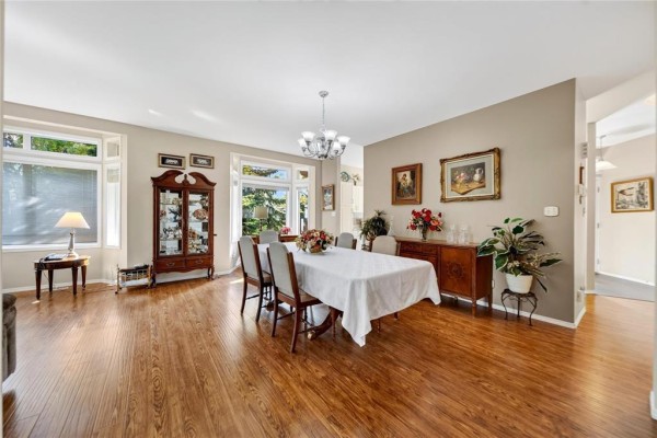 Living room - 15 715 Lanark Street, Winnipeg, MB R3N1M4 Photo 5
