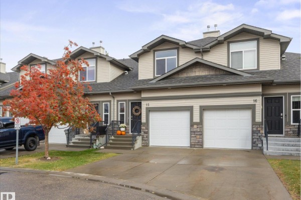 Primary Bedroom - #15 9511 102 Av, Morinville, AB T8R0C6 Photo 4