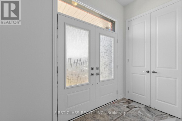 15 Abbey Crescent, Barrie, ON, photo 3