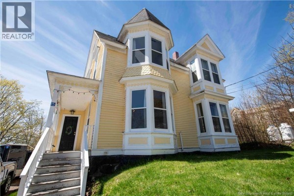 15 Allison Avenue, Sackville, NB, photo 2