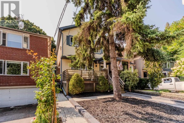 15 Battenberg Avenue, Toronto, ON, photo 3