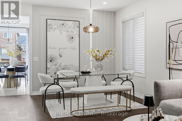 15 Beacon Point Street, Markham, ON, photo 2