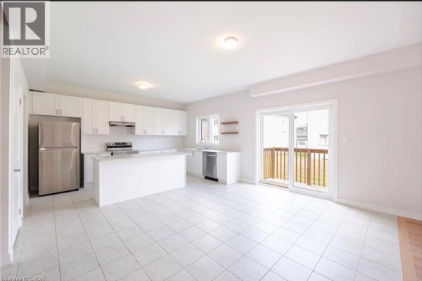 2pc Bathroom - 15 Bird Street, Simcoe, ON N3Y0G8 Photo 4