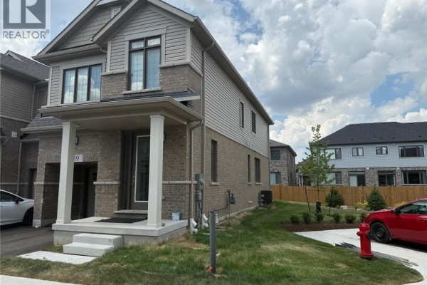 15 Blacklock Street Unit# 39, Cambridge, ON, photo 2
