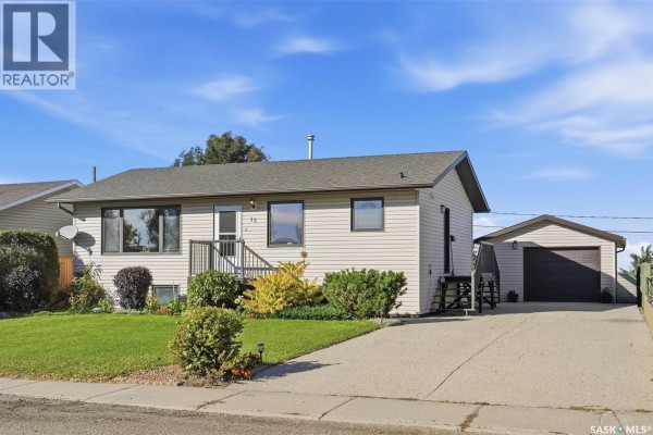 Den - 15 Blake Crescent, Aberdeen, SK S0K0A0 Photo 2