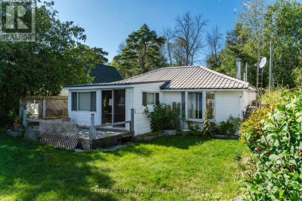 15 Bow Road, Tiny, ON L9M0B3 Photo 2