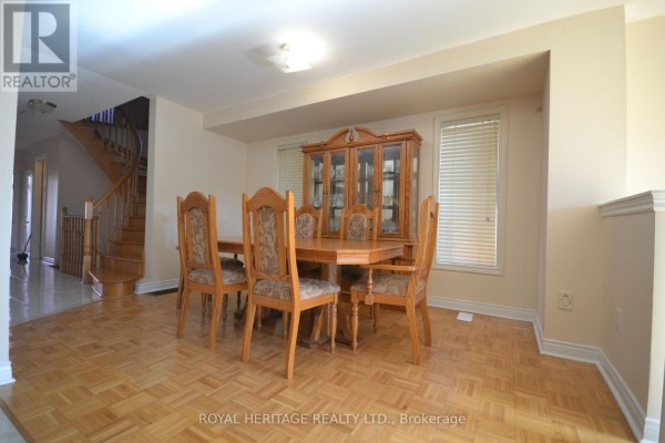 Bedroom 2 - 15 Boxhill Road, Markham, ON L3S4R1 Photo 5