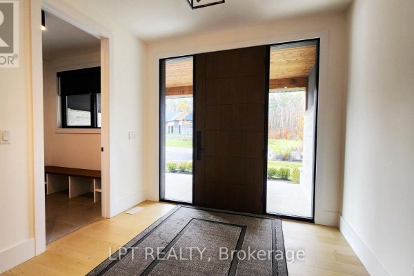Living room - 15 Byers Street, Springwater, ON L9X2A3 Photo 3