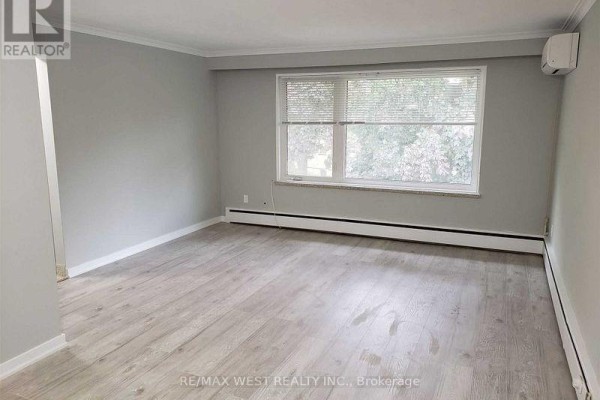 15 C - 15 Cannon Road, Toronto, ON, photo 3