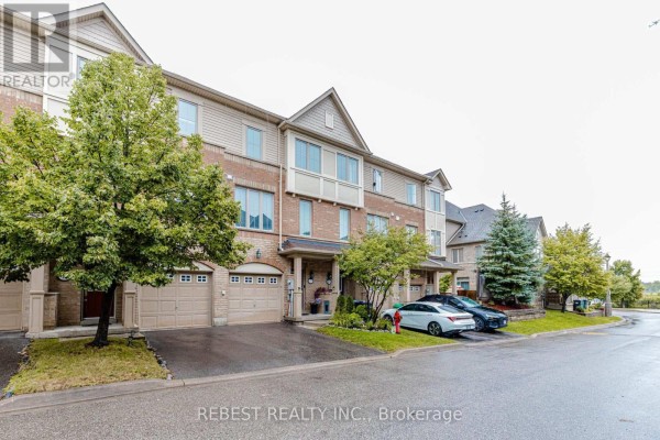 Kitchen - 15 Cailiff Street, Brampton, ON L6Y0P9 Photo 2