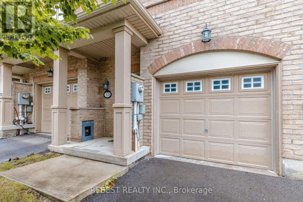 Living room - 15 Cailiff Street, Brampton, ON L6Y0P9 Photo 3